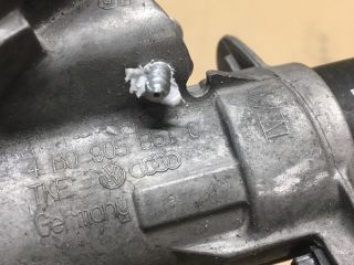 bontott AUDI A4 B6 Gyújtáskapcsoló Házzal