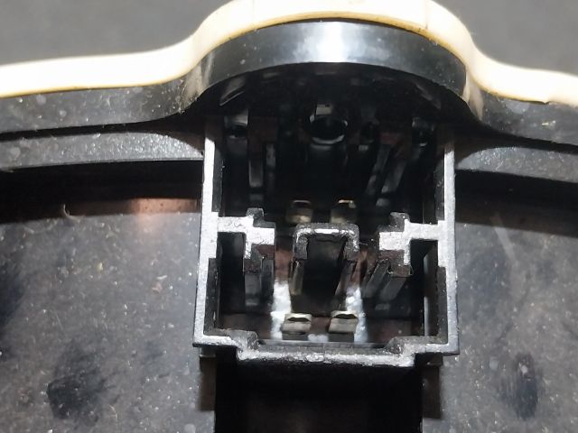 bontott AUDI A4 B6 Hangszóró (Pozíciófüggetlen)