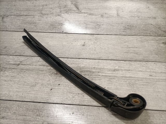 bontott AUDI A4 B6 Hátsó Ablaktörlő Kar