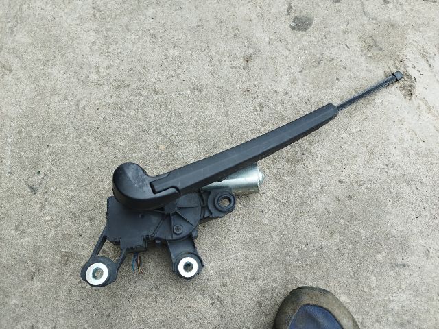 bontott AUDI A4 B6 Hátsó Ablaktörlő Motor