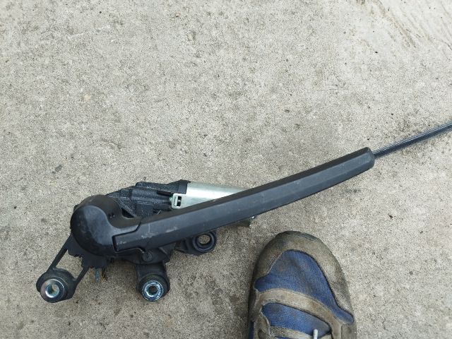 bontott AUDI A4 B6 Hátsó Ablaktörlő Motor