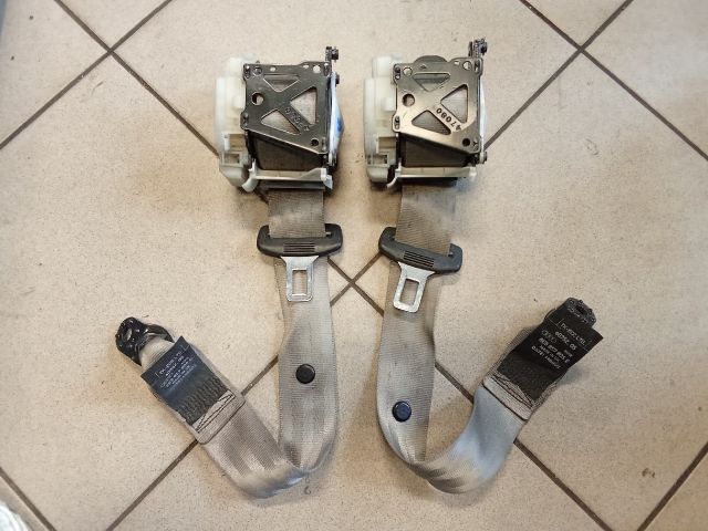 bontott AUDI A4 B6 Hátsó Biztonsági Öv Szett