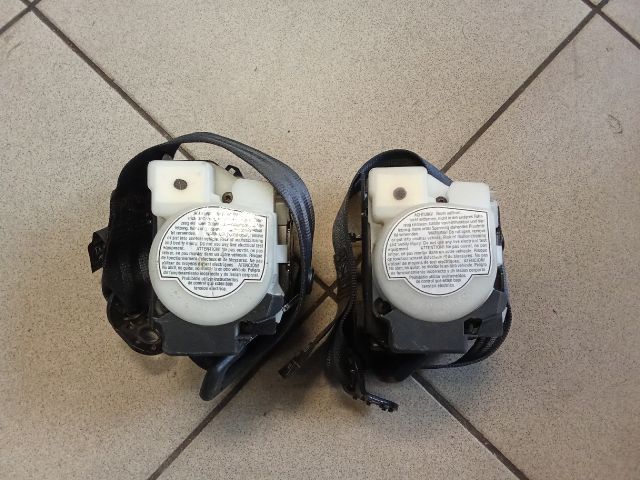 bontott AUDI A4 B6 Hátsó Biztonsági Öv Szett