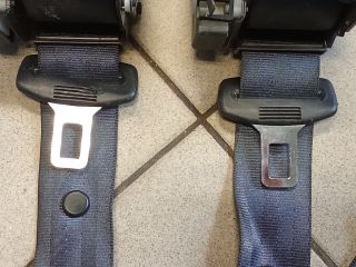 bontott AUDI A4 B6 Hátsó Biztonsági Öv Szett