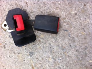 bontott AUDI A4 B6 Hátsó középső Biztonsági Öv Csat