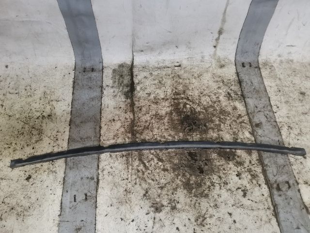 bontott AUDI A4 B6 Hátsó középső Lökhárító Tartó (Műanyag)