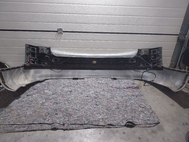 bontott AUDI A4 B6 Hátsó Lökhárító (Részeivel)