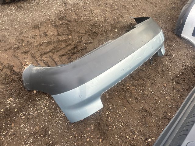 bontott AUDI A4 B6 Hátsó Lökhárító (Részeivel)