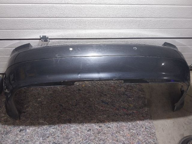 bontott AUDI A4 B6 Hátsó Lökhárító (Részeivel)