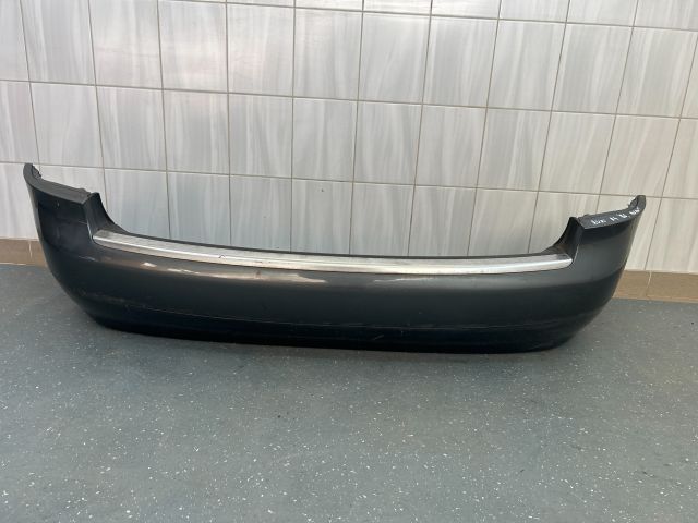bontott AUDI A4 B6 Hátsó Lökhárító (Részeivel)