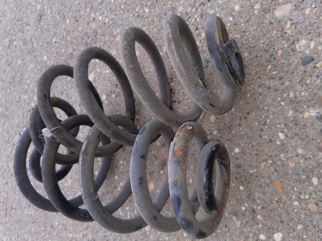 bontott AUDI A4 B6 Hátsó Rugó Pár