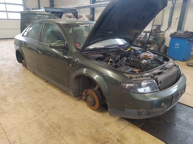 bontott AUDI A4 B6 Hátsó Szélvédő