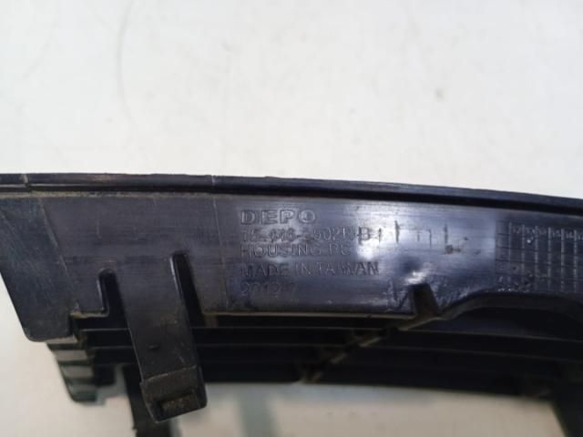 bontott AUDI A4 B6 Hűtőrács