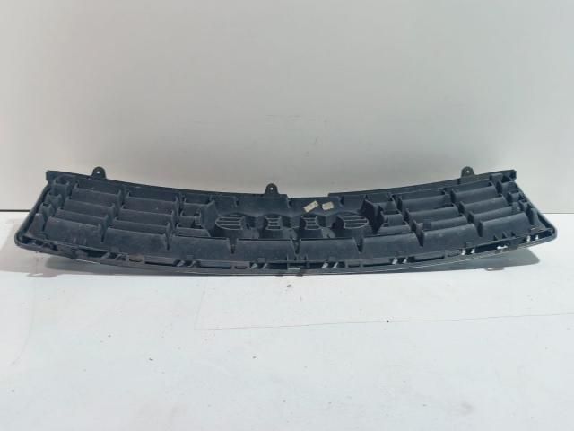 bontott AUDI A4 B6 Hűtőrács