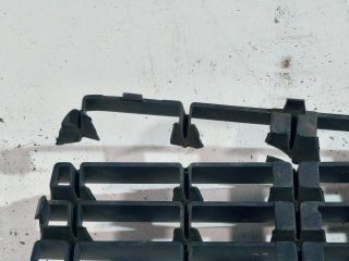 bontott AUDI A4 B6 Hűtőrács