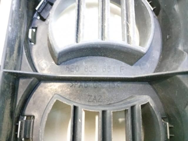 bontott AUDI A4 B6 Hűtőrács