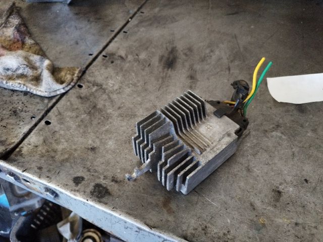 bontott AUDI A4 B6 Hűtőventilátor Elektronika