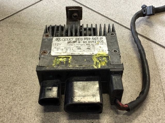 bontott AUDI A4 B6 Hűtőventilátor Motor