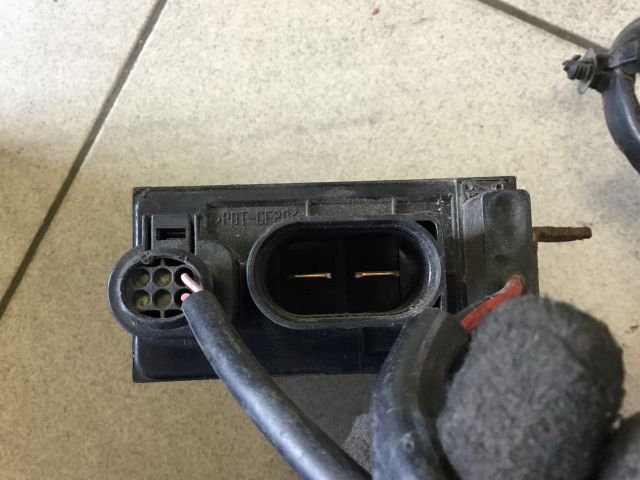 bontott AUDI A4 B6 Hűtőventilátor Motor