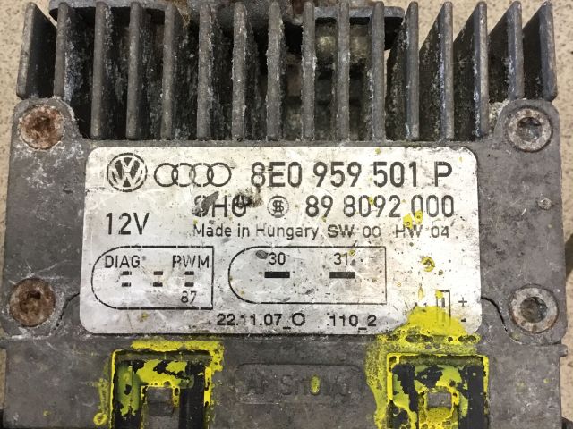 bontott AUDI A4 B6 Hűtőventilátor Motor