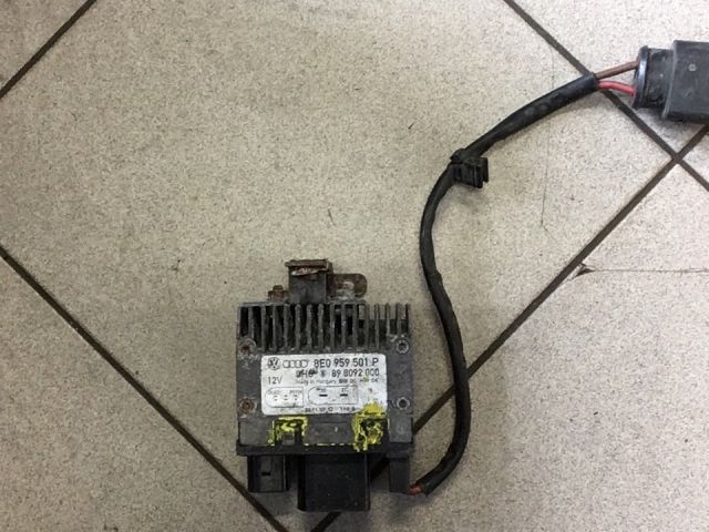 bontott AUDI A4 B6 Hűtőventilátor Motor