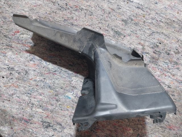 bontott AUDI A4 B6 Intercooler Légterelő