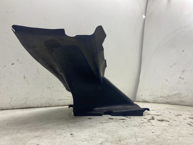 bontott AUDI A4 B6 Intercooler Légterelő