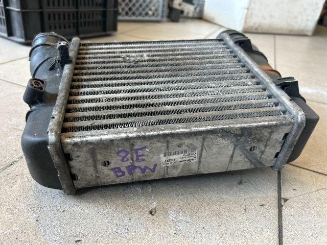 bontott AUDI A4 B6 Intercooler