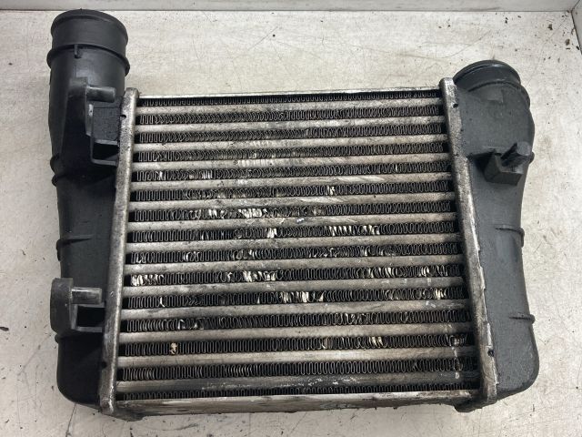 bontott AUDI A4 B6 Intercooler