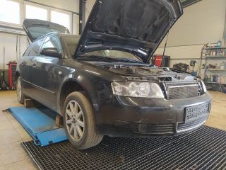 bontott AUDI A4 B6 Jobb B Oszlop Burkolat