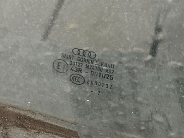 bontott AUDI A4 B6 Jobb első Ablak