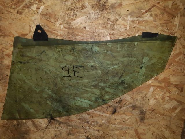 bontott AUDI A4 B6 Jobb első Ablak