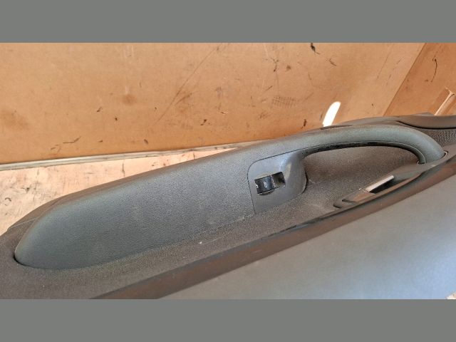 bontott AUDI A4 B6 Jobb első Ablakemelő Kapcsoló