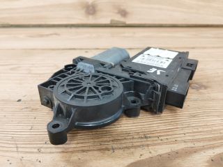 bontott AUDI A4 B6 Jobb első Ablakemelő Motor