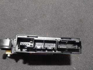 bontott AUDI A4 B6 Jobb első Ablakemelő Motor