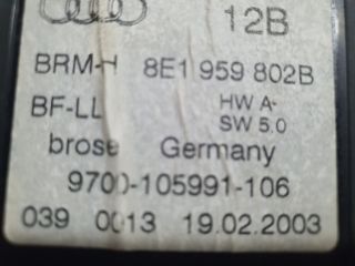 bontott AUDI A4 B6 Jobb első Ablakemelő Motor