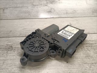 bontott AUDI A4 B6 Jobb első Ablakemelő Motor