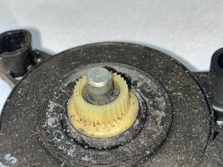 bontott AUDI A4 B6 Jobb első Ablakemelő Motor