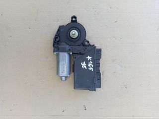 bontott AUDI A4 B6 Jobb első Ablakemelő Motor