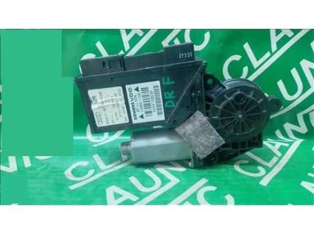 bontott AUDI A4 B6 Jobb első Ablakemelő Motor