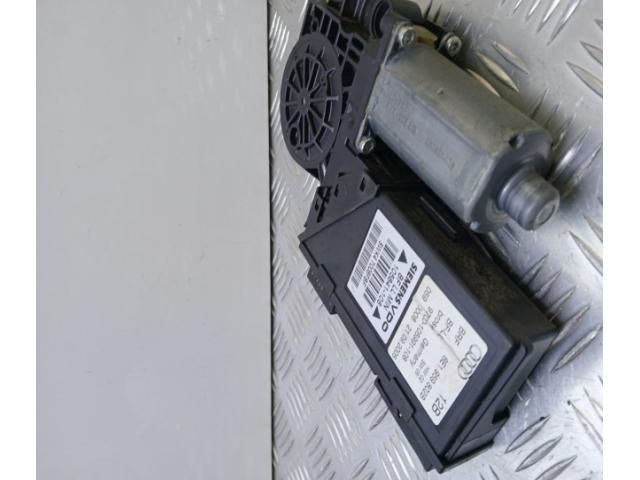 bontott AUDI A4 B6 Jobb első Ablakemelő Szerkezet (Elektromos)