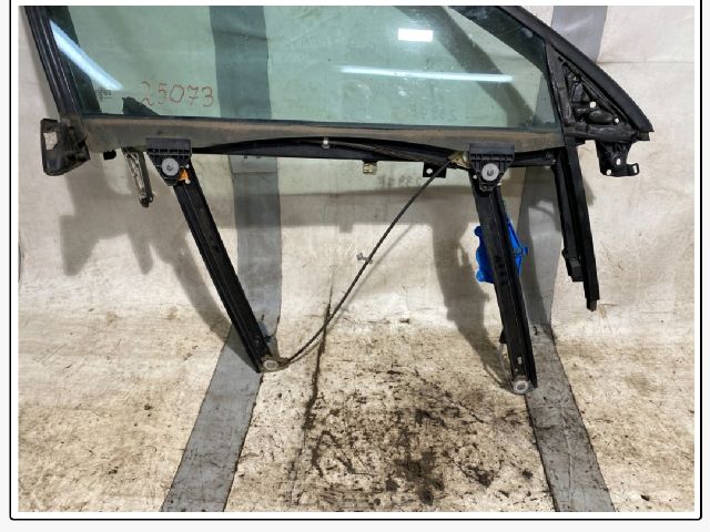 bontott AUDI A4 B6 Jobb első Ablakemelő Szerkezet (Elektromos)