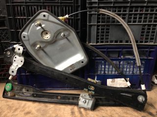 bontott AUDI A4 B6 Jobb első Ablakemelő Szerkezet (Elektromos)