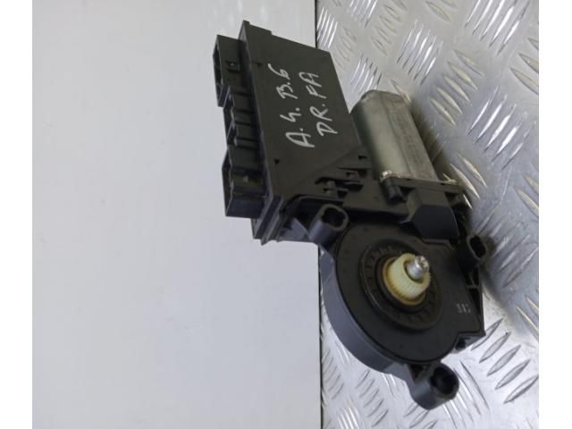 bontott AUDI A4 B6 Jobb első Ablakemelő Szerkezet (Elektromos)
