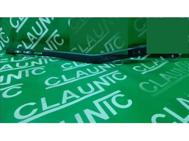 bontott AUDI A4 B6 Jobb első Ablaktörlő Kar