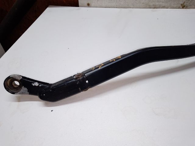 bontott AUDI A4 B6 Jobb első Ablaktörlő Kar