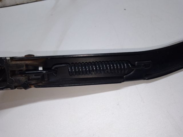 bontott AUDI A4 B6 Jobb első Ablaktörlő Kar