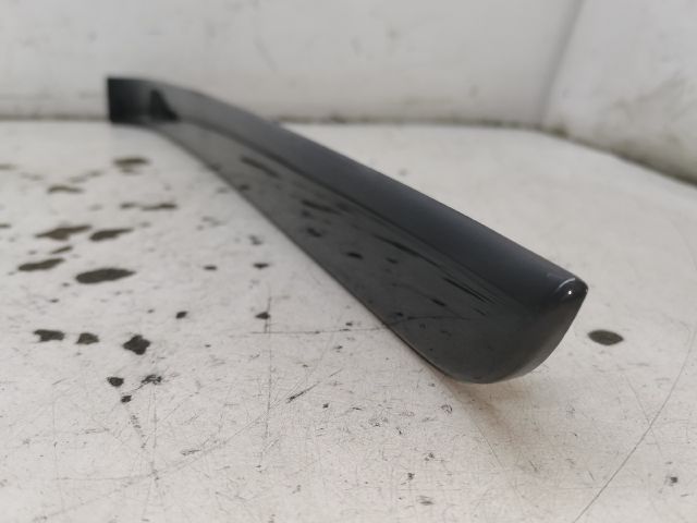 bontott AUDI A4 B6 Jobb első Ajtó Kárpit Díszléc