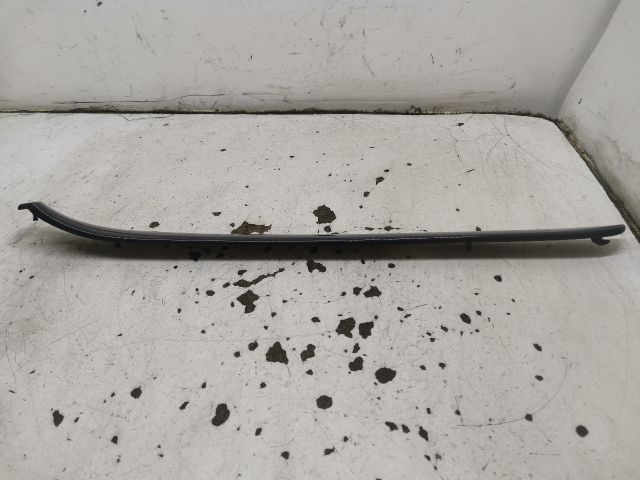 bontott AUDI A4 B6 Jobb első Ajtó Kárpit Díszléc