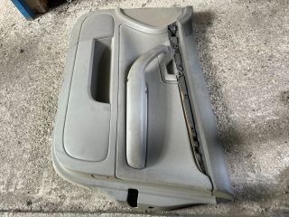 bontott AUDI A4 B6 Jobb első Ajtó Kárpit